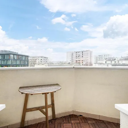 Solec Powisle Homely By Bookinghost *